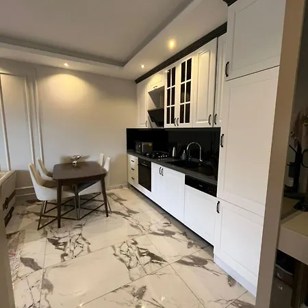 Apartment Modern 1Br Flat Sea View 3 Min To Beach Eskiomerler